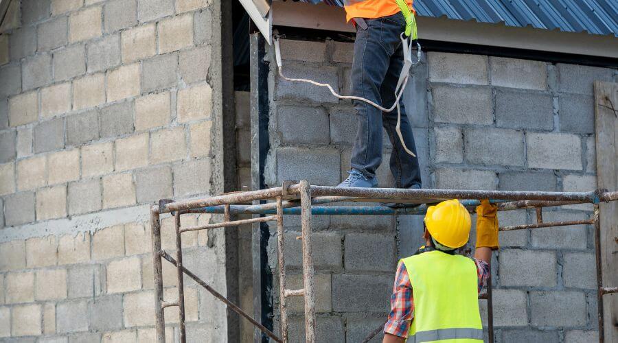 Expert Emergency Roof Repairs services in Camp Grove, IL